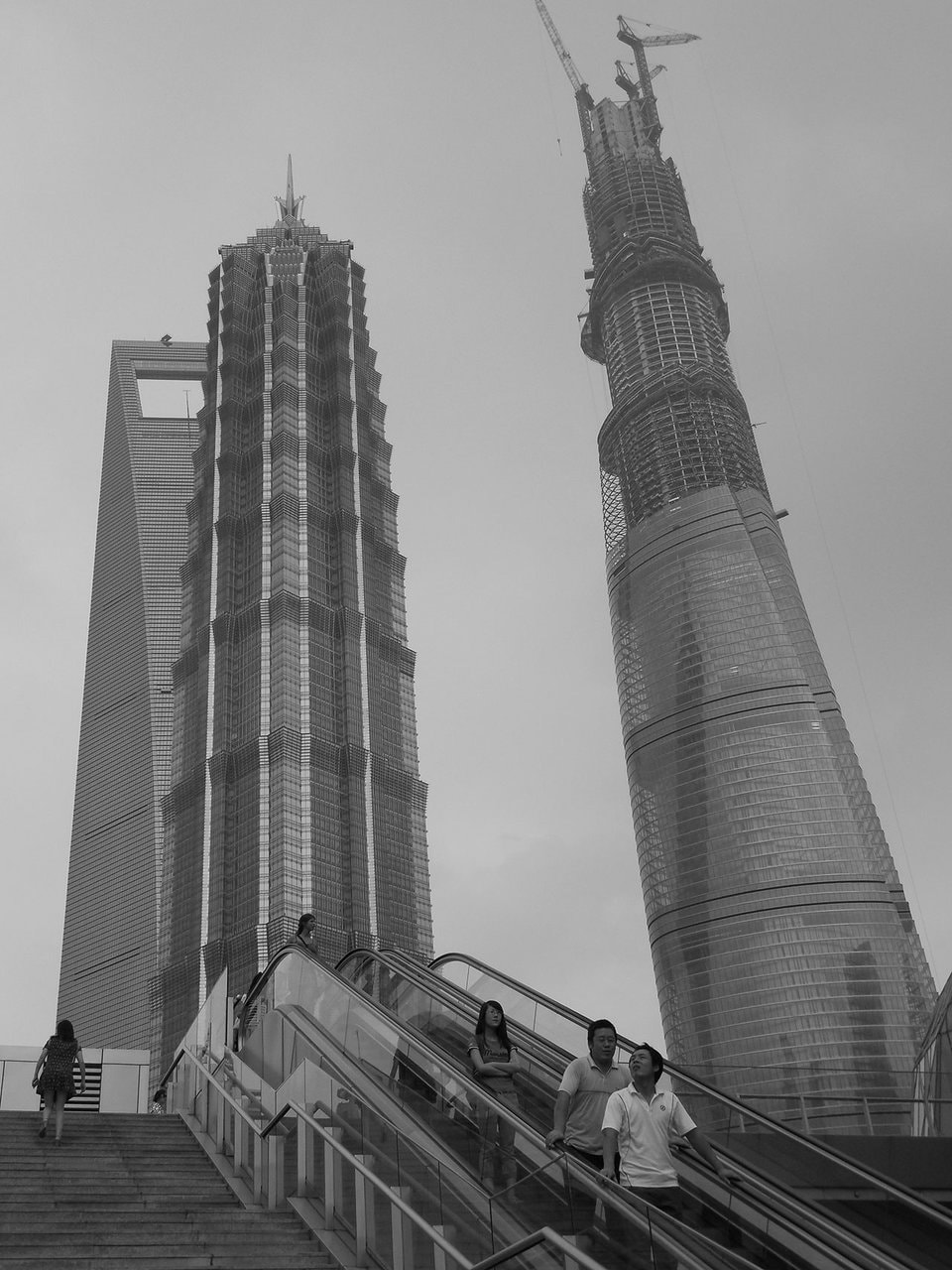 Provocări ale clădirilor foarte înalte