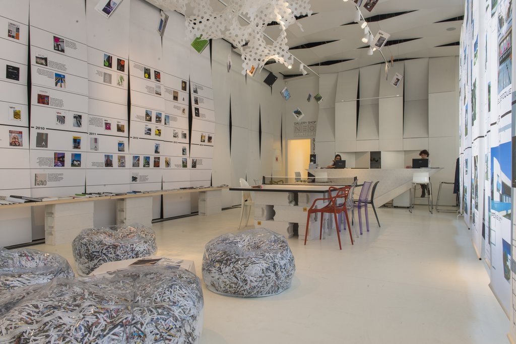 Expoziţie de arhitectură şi publicistică de arhitectură Igloo 13 ani, la Galateca