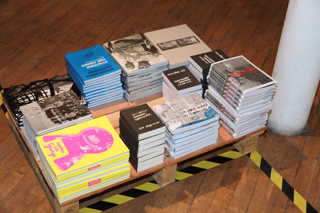 Despre cărţi, artă şi proiecte frumoase cu Cosmina Chituc