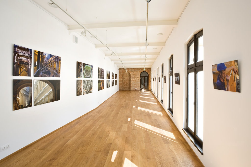 Între Lipscani şi Gabroveni