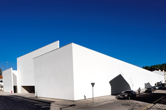 Igloo 124: Sacrul şi arhitectura