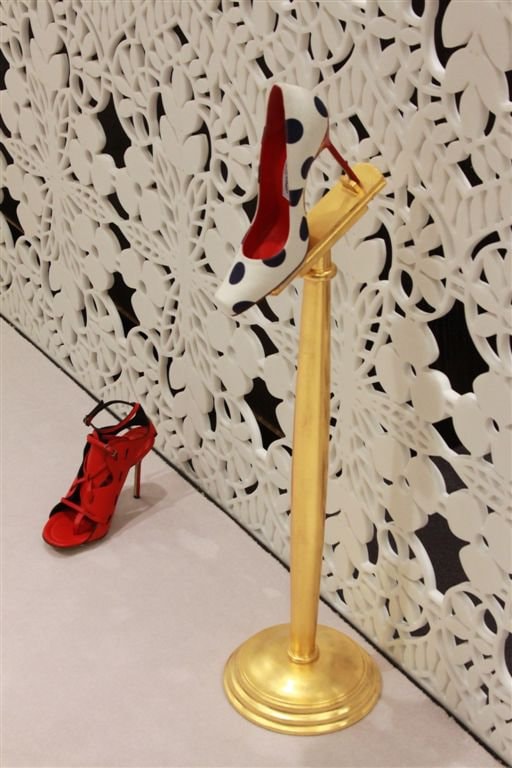 Dantelă şi pantofi la Moscova