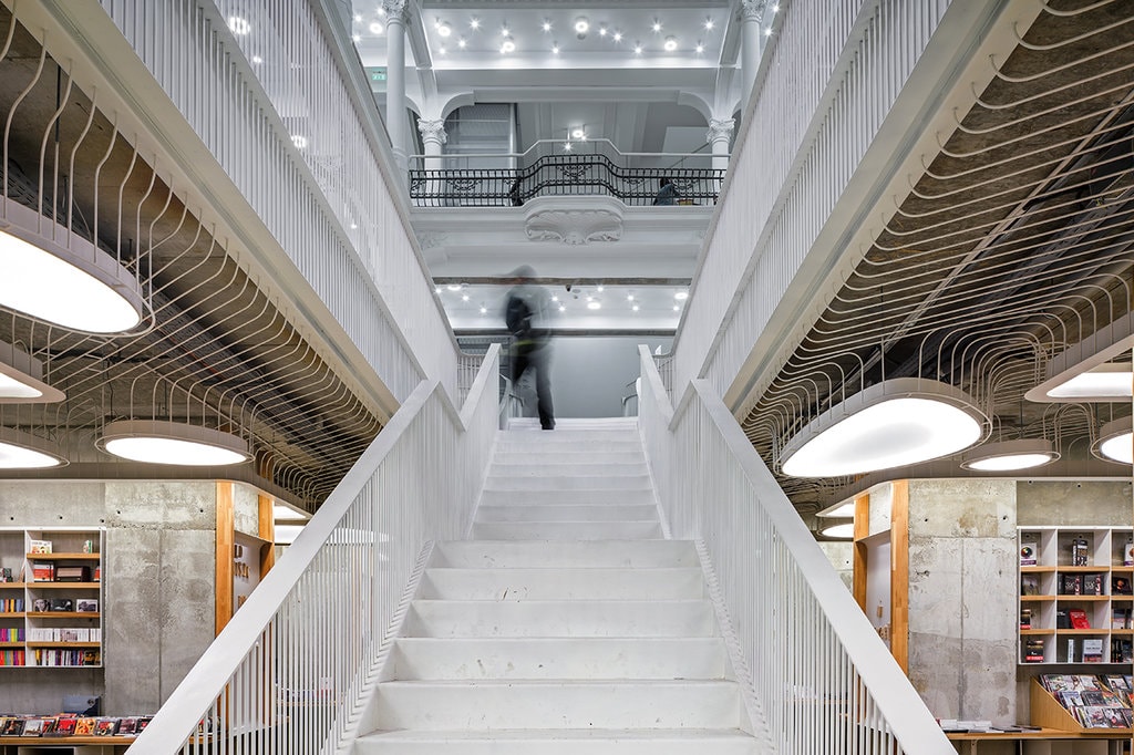 Cărturești Carusel