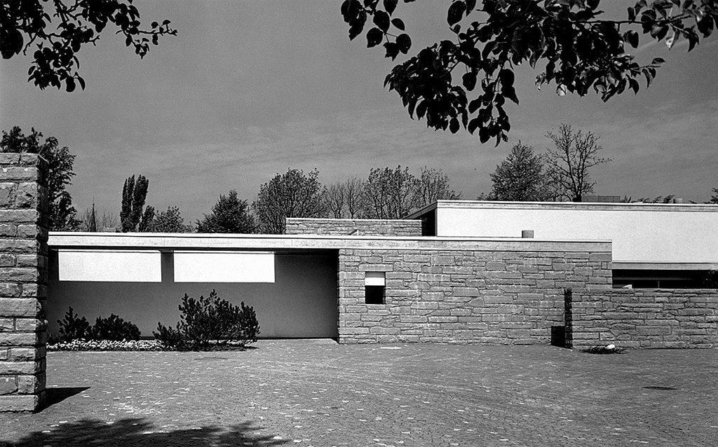 Marcel Breuer. Design şi arhitectură – expoziţie retrospectivă