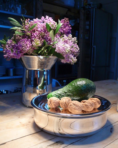 Sebastian Herkner şi mixurile industrial colorate