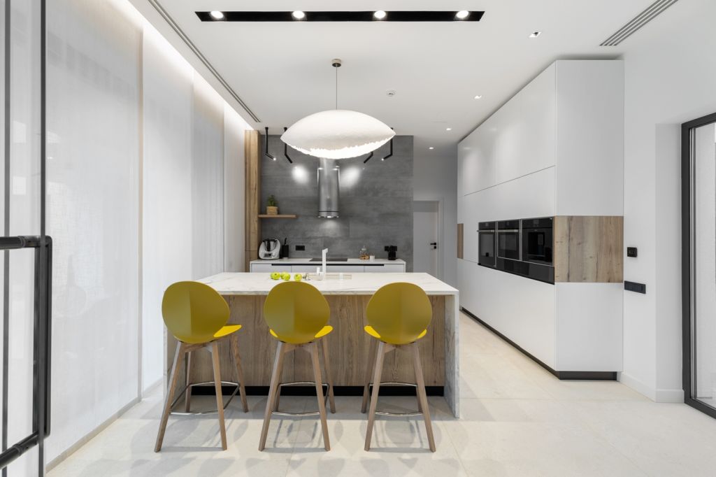 pure_mess_sibiu_bucatarie