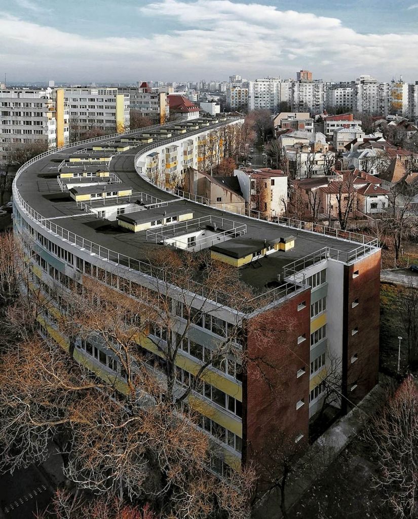 Cristi Radu și Bucureștiul fotografic: „Un oraș insular pe care iubim să-l urâm”