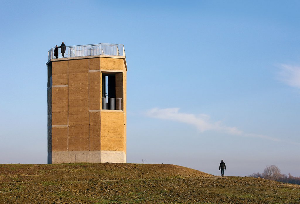 Eroziune lentă, semn al duratei: turnul de observație din Negenoord