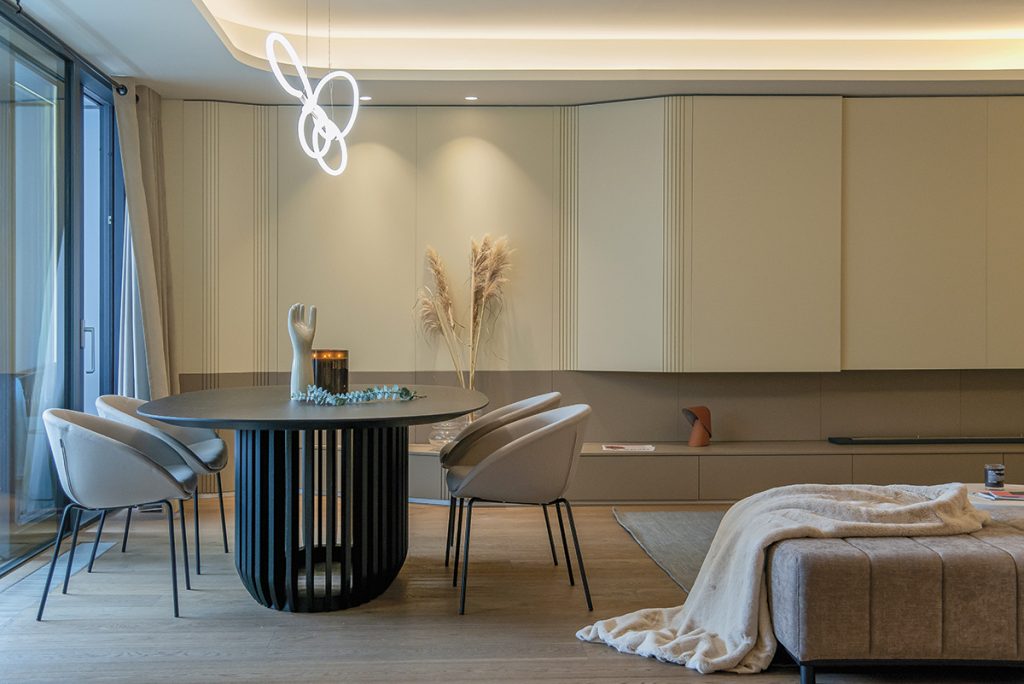 Organic contemporan. Apartament Cortina