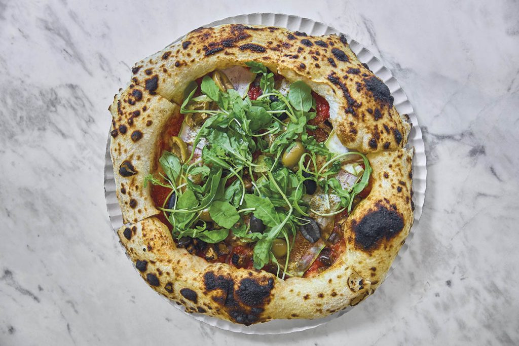 Centrale, epicentrul pizzei napoletane. La București