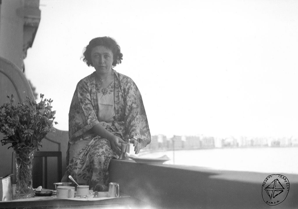 Henrieta Delavrancea-Gibory. Ipostaze