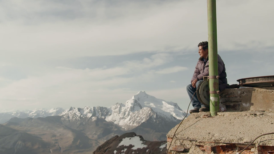 One World 2017: Samuel printre nori