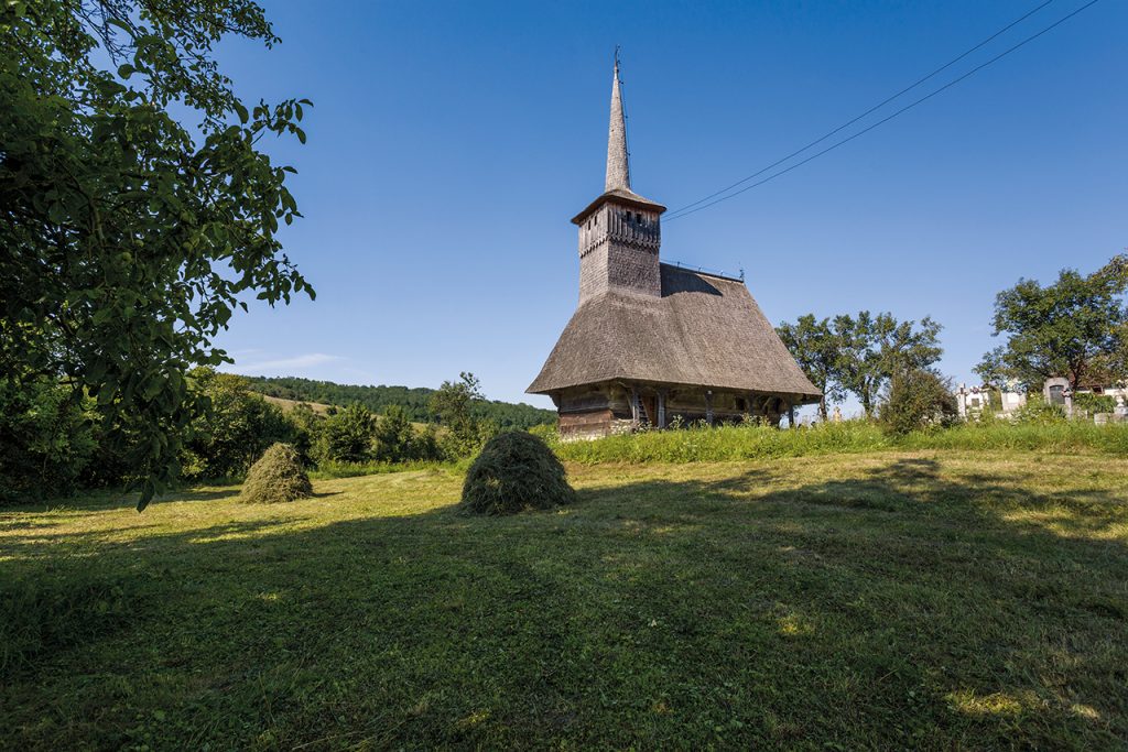 Lemnul devine spirit. Biserici din Sălaj