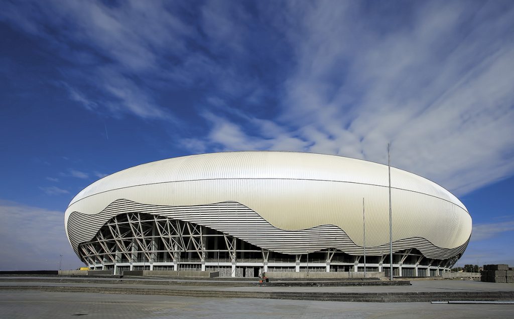 Stadionul „Ion Oblemenco”: unul din cele 8 stadioane de design din România