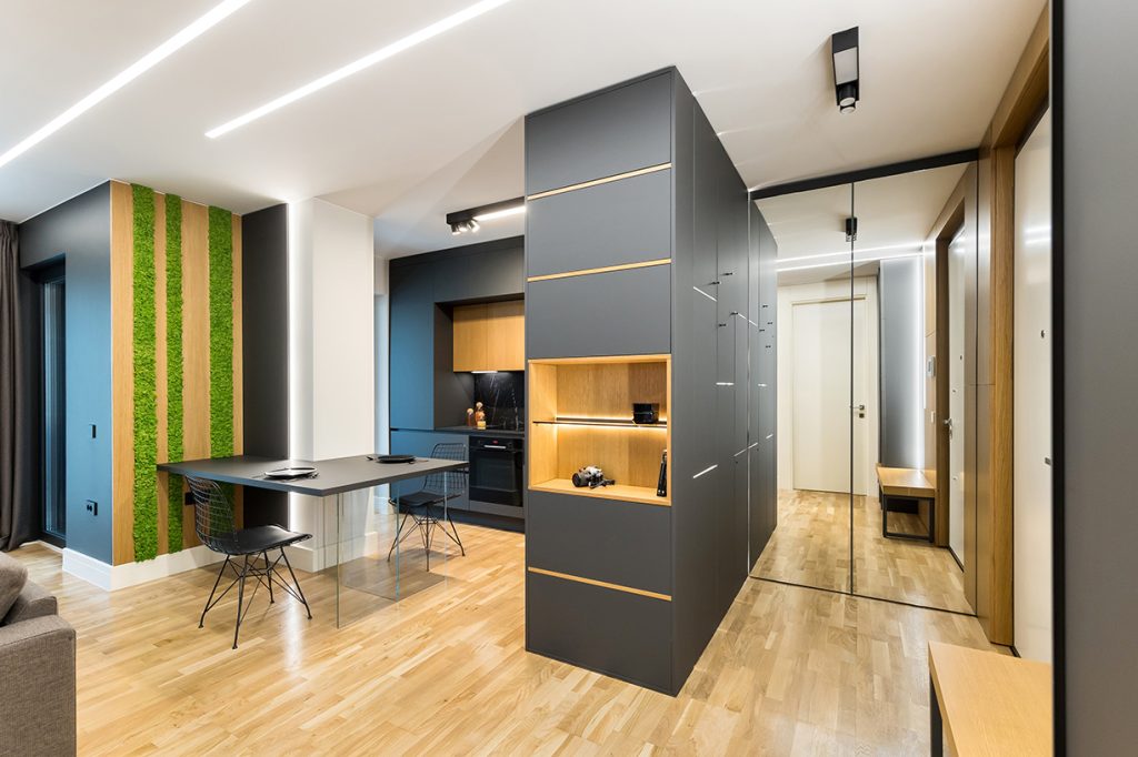 OMGray. Numeroasele posibilități ale unei culori neutre