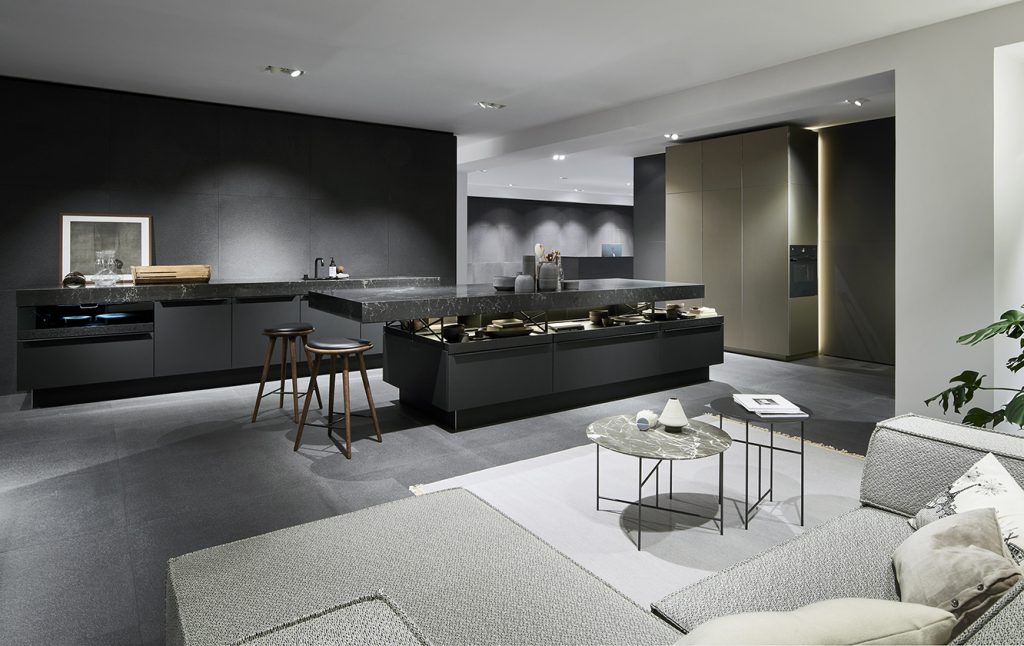 Renașterea materialelor tradiționale si folosirea lor in designul bucătăriilor cu aer atemporal