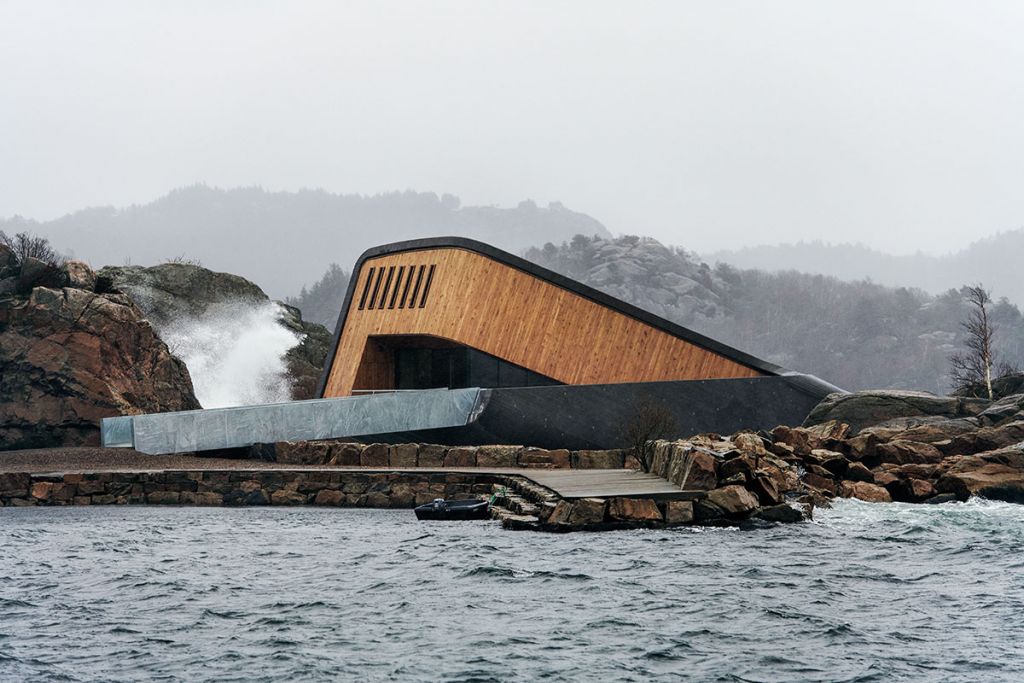 UNDER, the First Underwater Restaurant in Europe