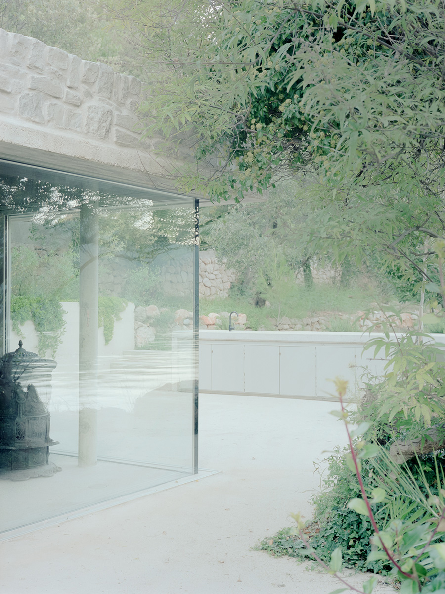 2_SIMONE BOSSI © 2025-1007