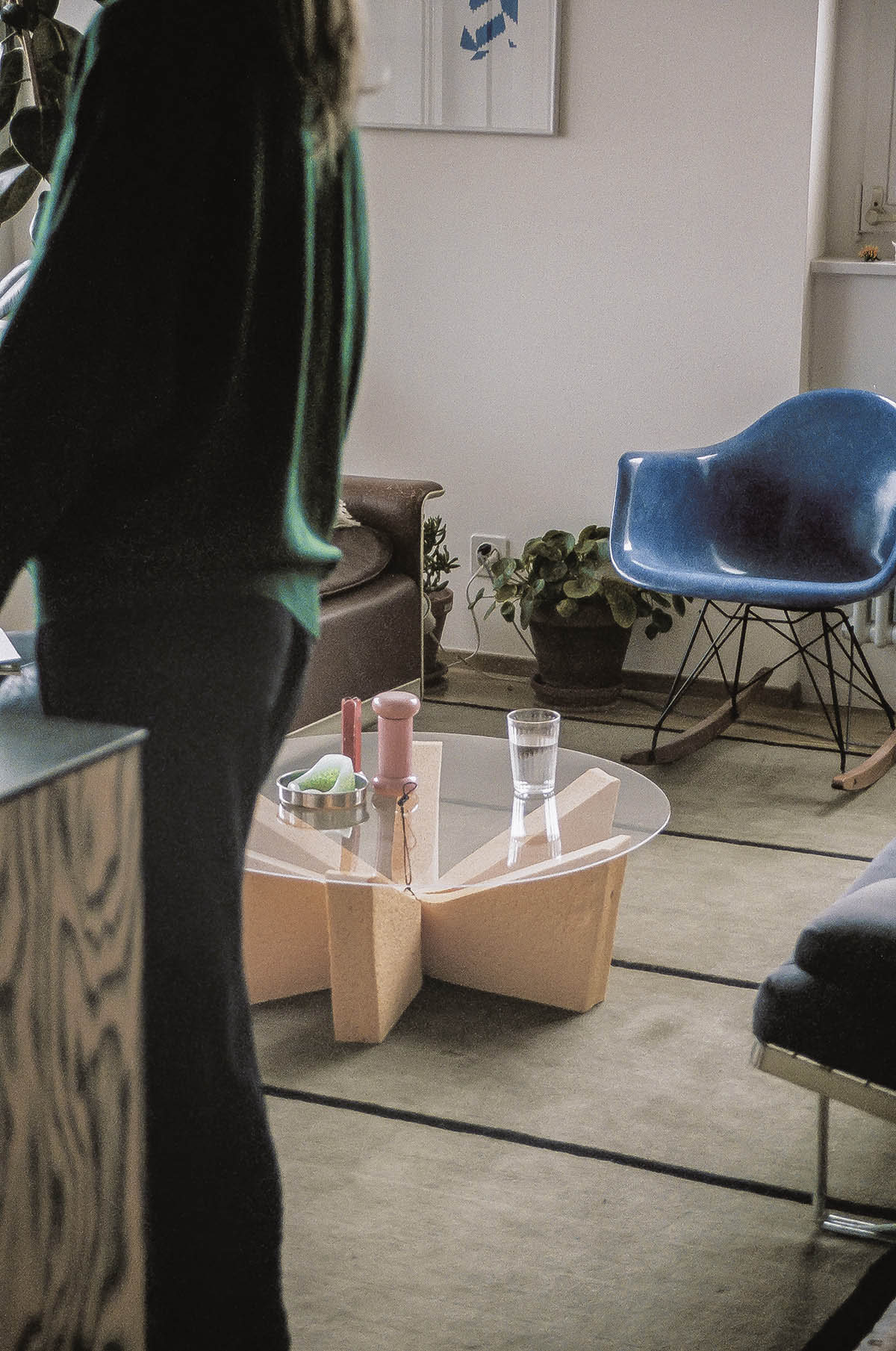 4_UPS_credits_ECAL_JasmineDeporta_8