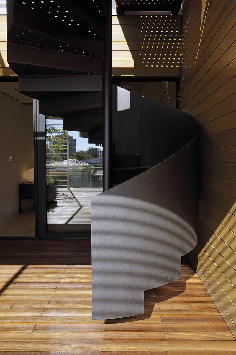 6 - PRB68_01_Rooftop Metal Stair