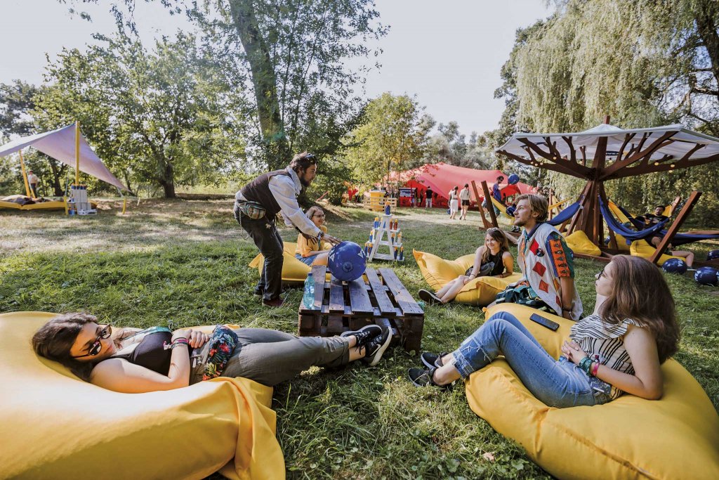 AWAKE: festivalul-boutique pentru corp, minte și suflet