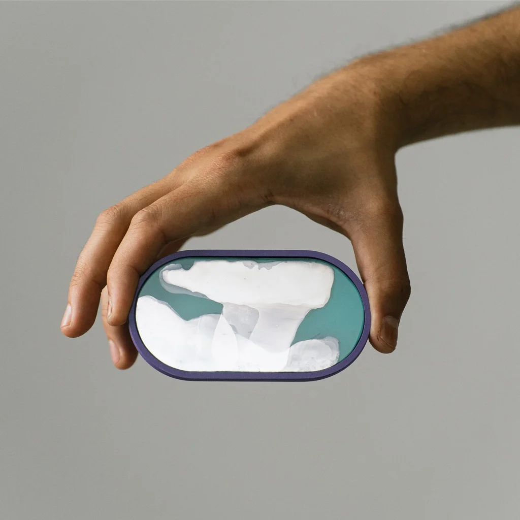 Viziuni arhitecturale în bijuteria contemporană: 13 designeri de la Romanian Jewelry Week 2025