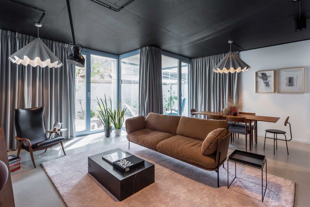 Designul ca personaj principal în filmul Apartamentului AA