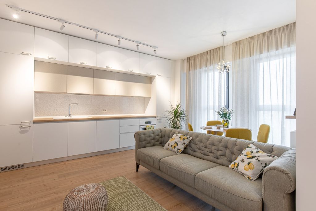 Amalfi Lemons by Cristiana Zgripcea