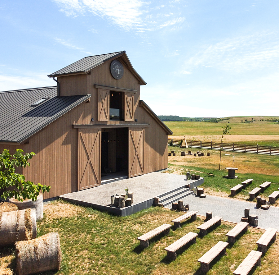 Sala de evenimente „Province”. Sinergia lemnului în ecouri vernaculare