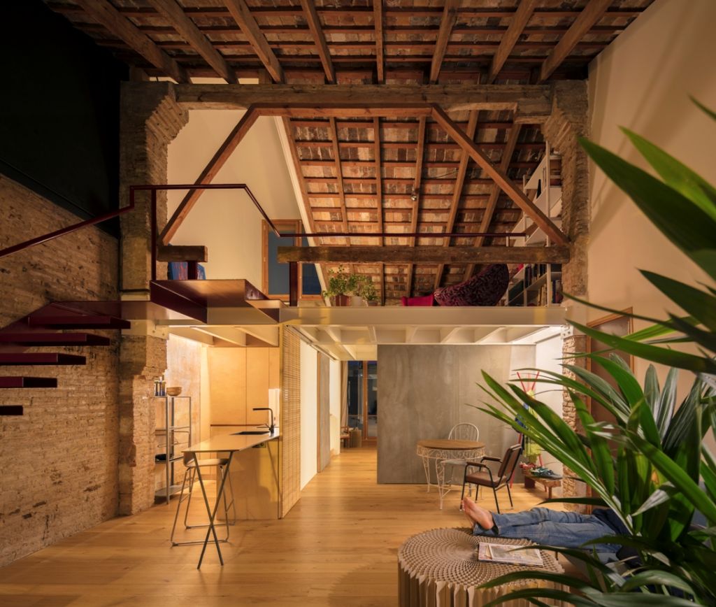 Vechiul şi noul se combină într-o mică locuinţă de arhitect. Casa de la Conserva, Valencia Spania