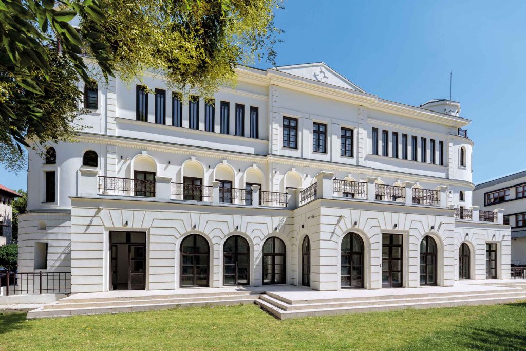 Castelul Oteteleșanu