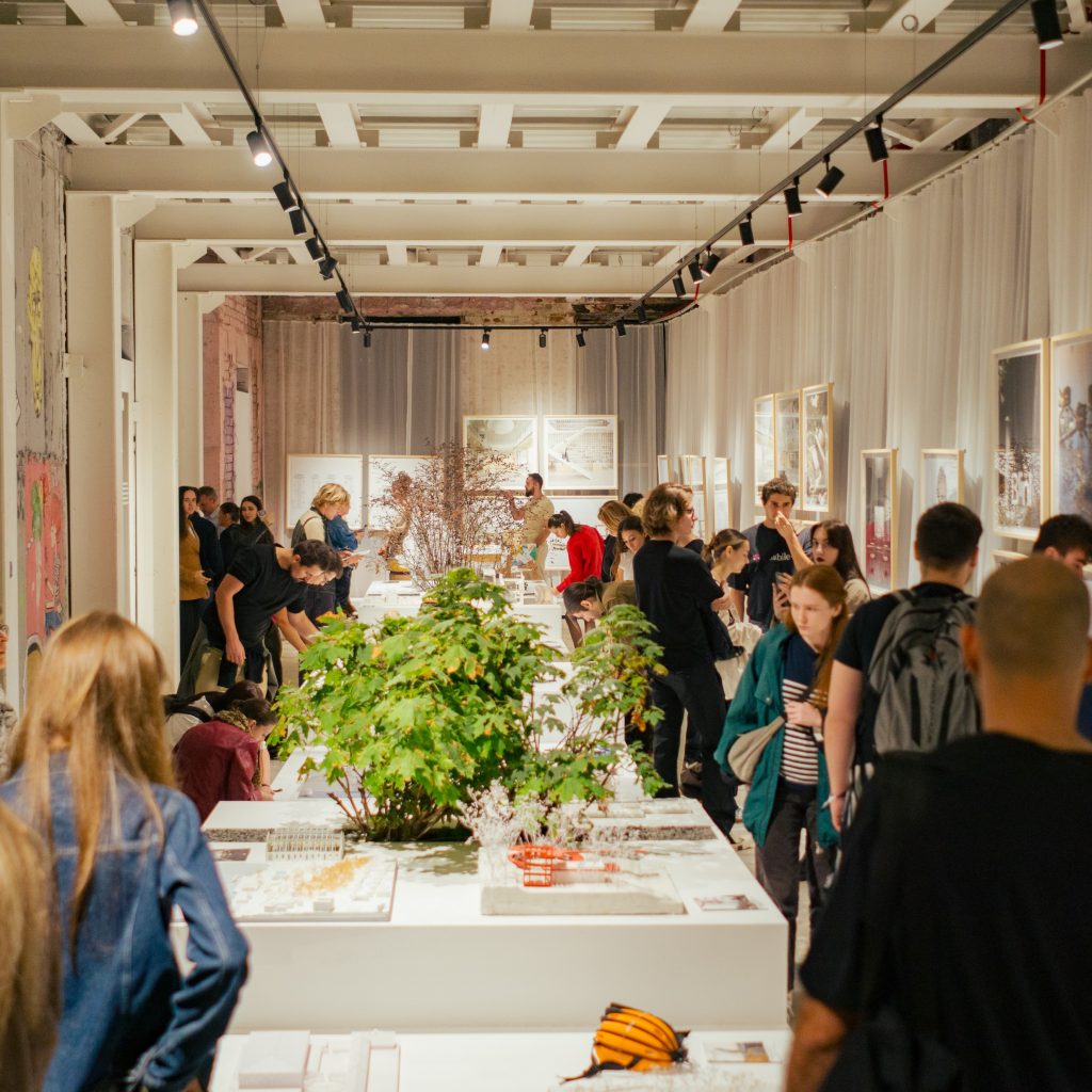 DIPLOMA Show 2024: a început cea de-a XI-a ediție a festivalului tinerilor artiști, arhitecți și designeri români