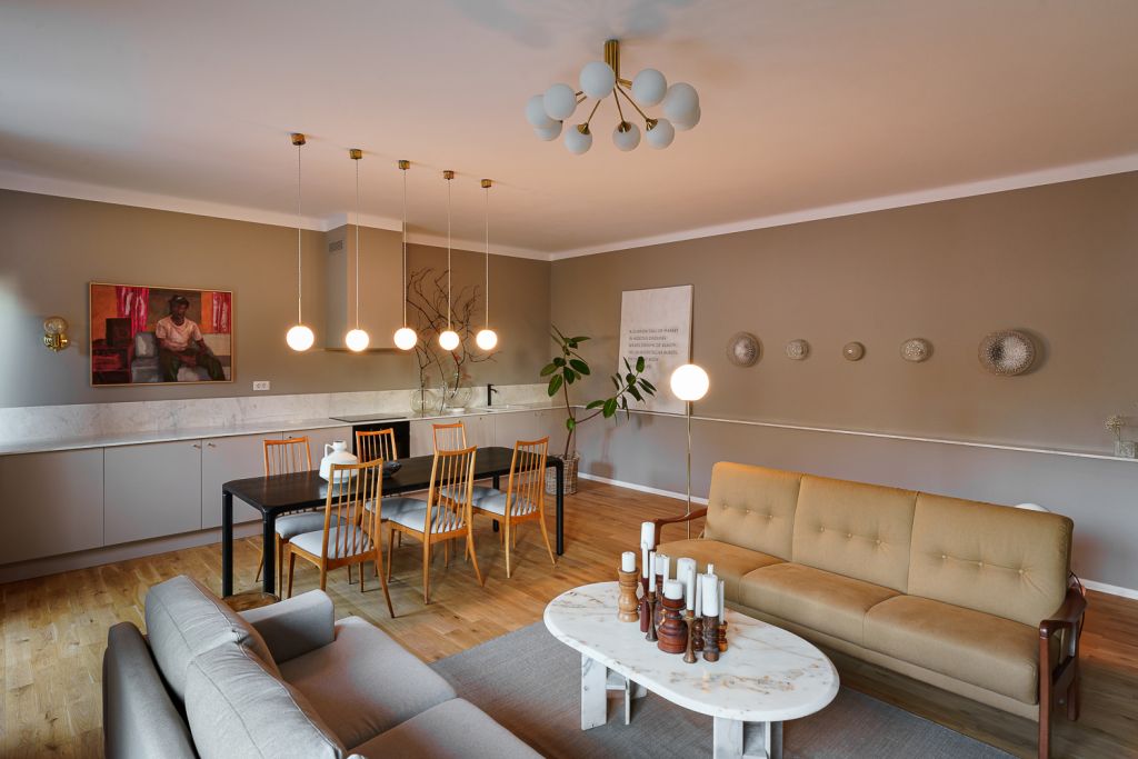 Cișmigiu Rooftop Flat by Annterior Studio