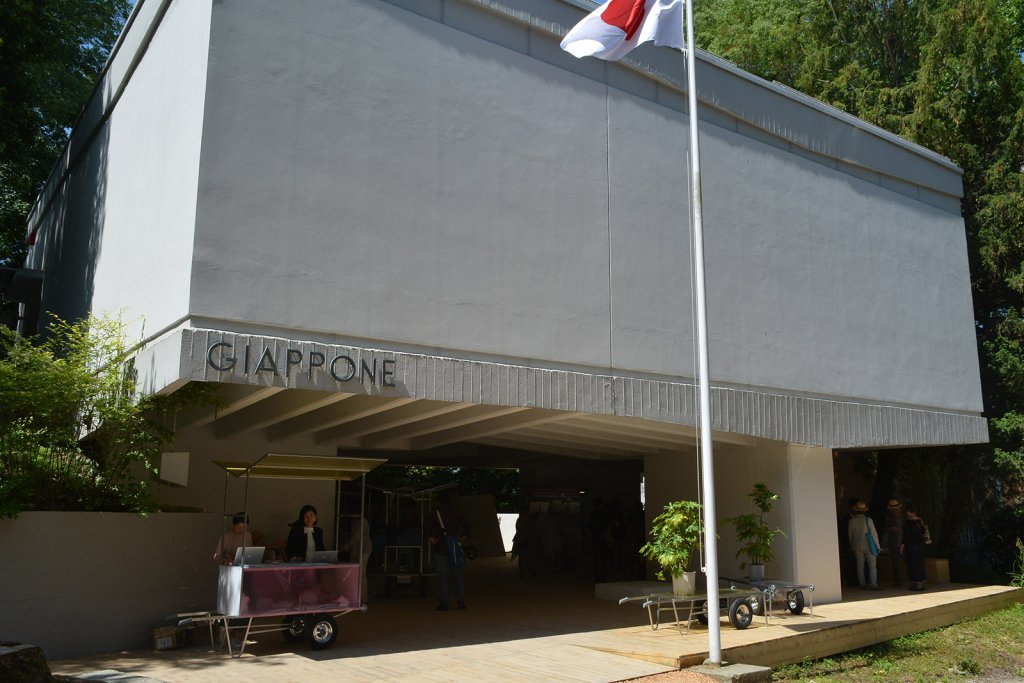 Note de bienală #9: Architectural Ethnography