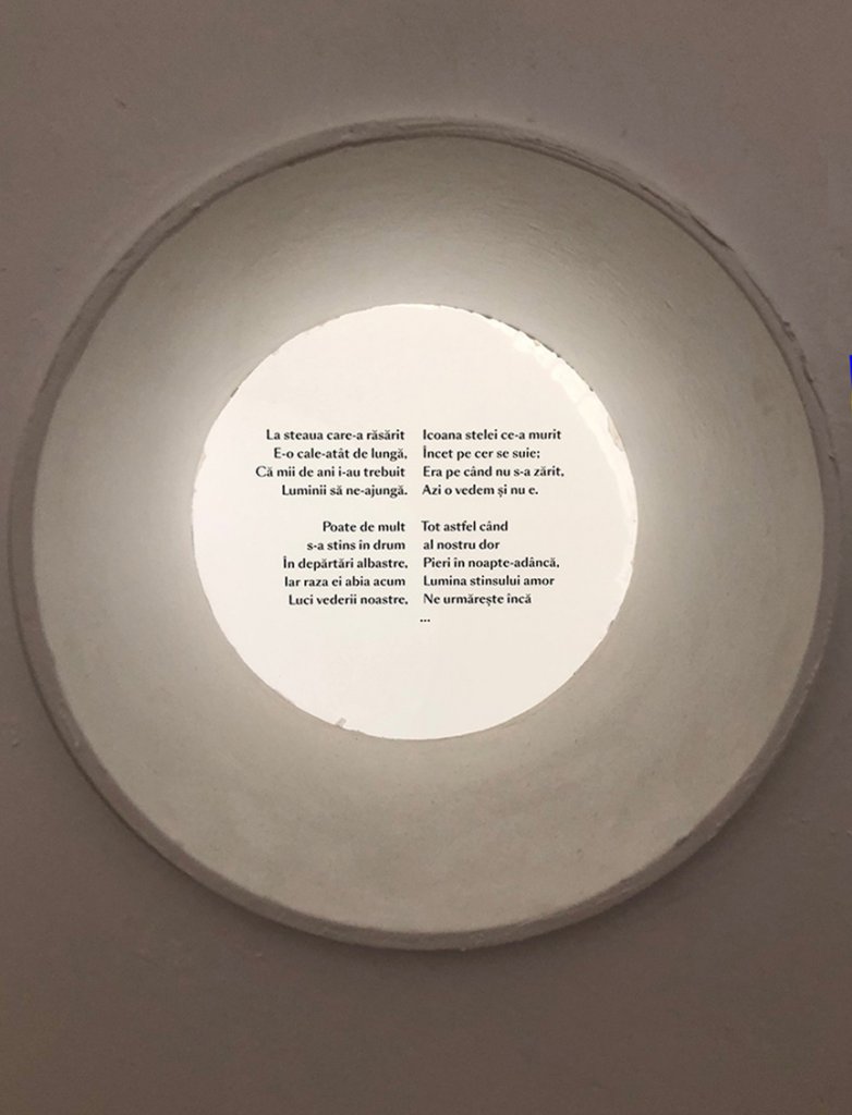 De ce să citești în muzeu?