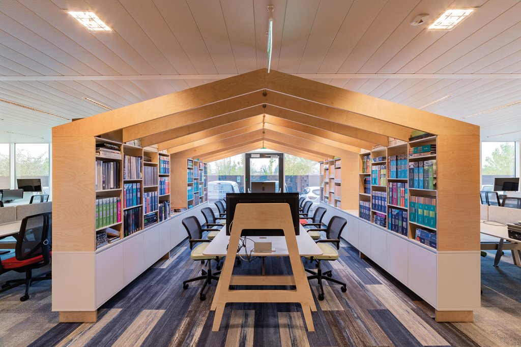 Volumetrii ce amintesc de acasă. Showroom Decor Floor