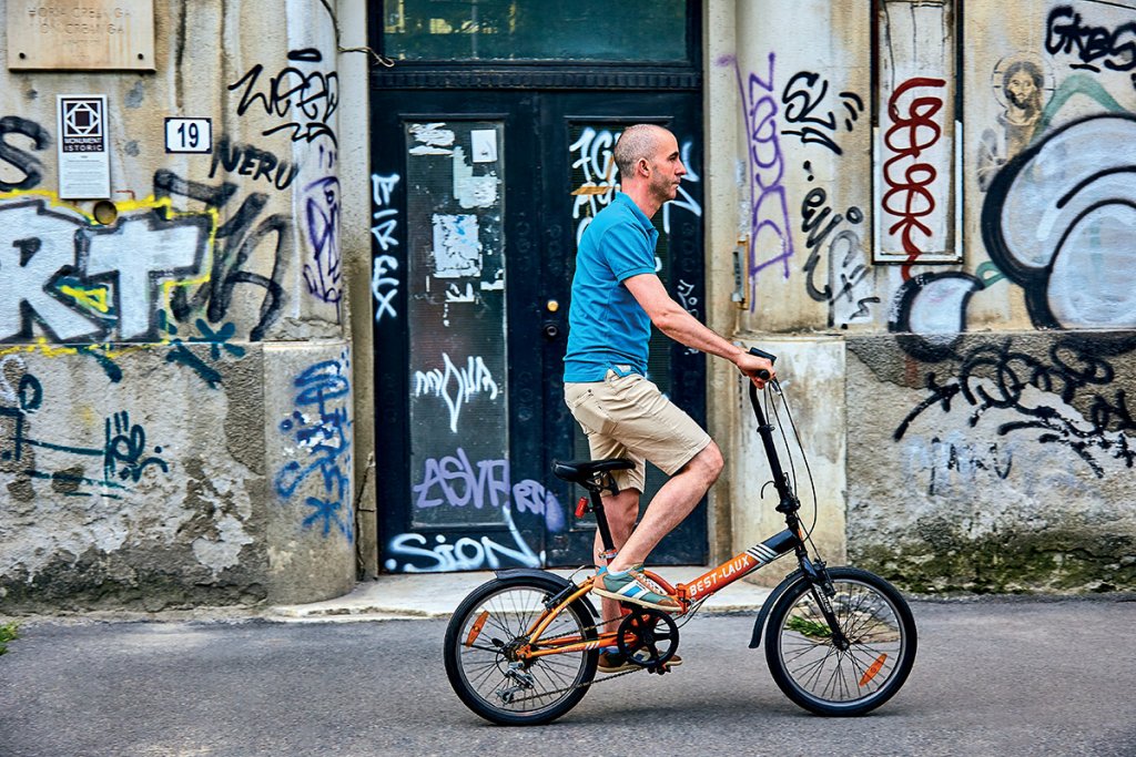 La plimbare prin Bucureștiul Art Deco, cu Dragoș Dogaru