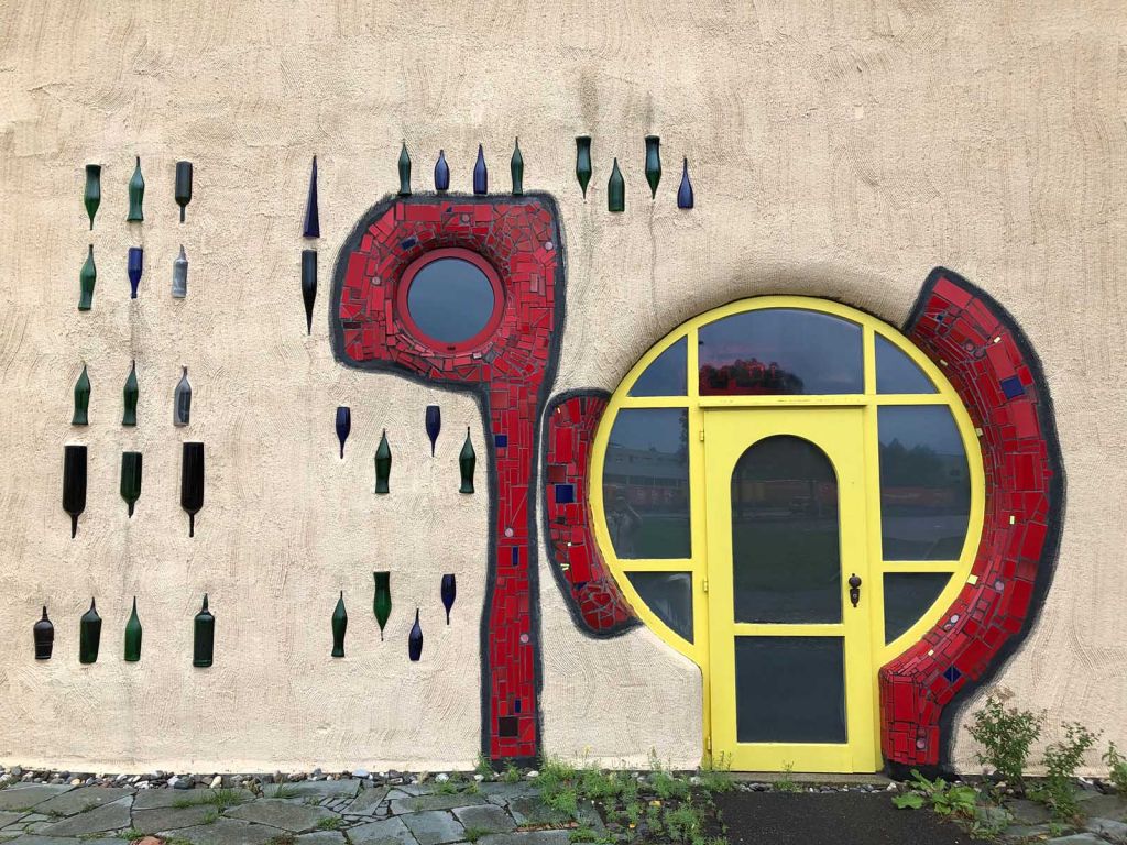 În mijlocul lui nicăieri