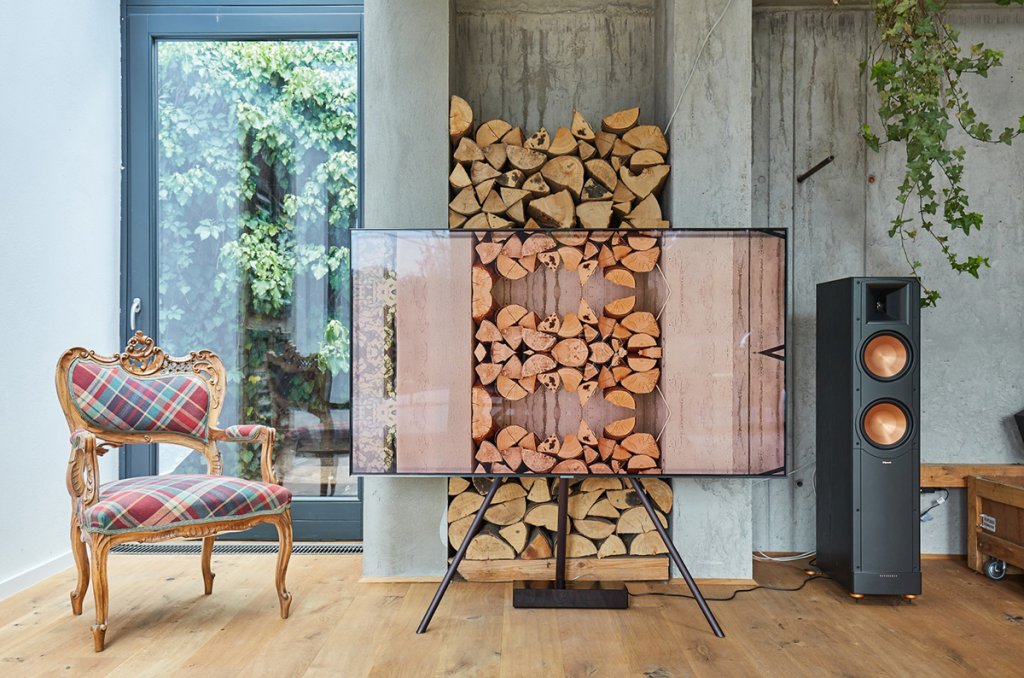 UPDATE: S-au încheiat înscrierile la concursul igloo de design grafic Ambient Mode pentru Samsung QLED TV