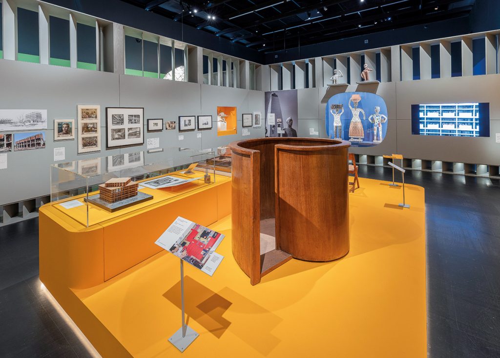 Despre Tropical Modernism la V&A