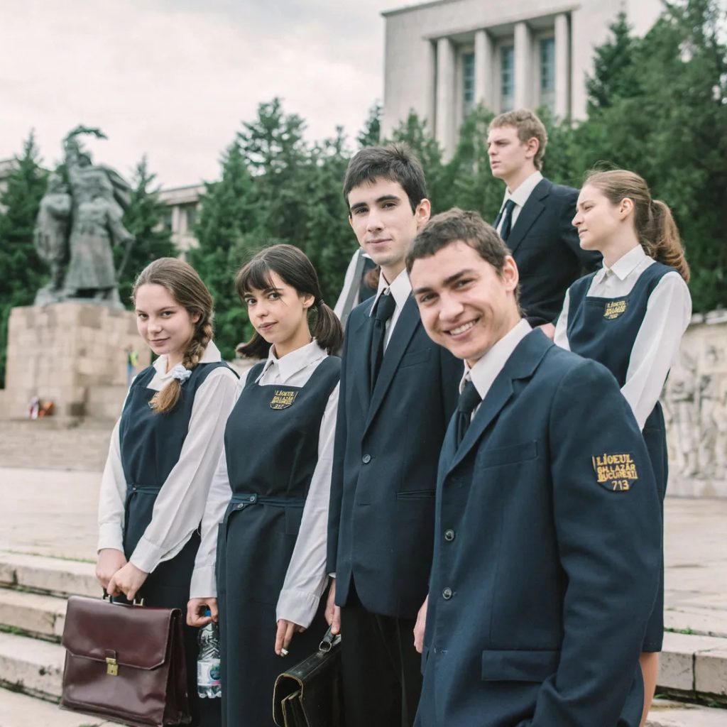 Văzut la Les Films de Cannes à Bucarest: „Metronom”, inocența în așteptarea istoriei