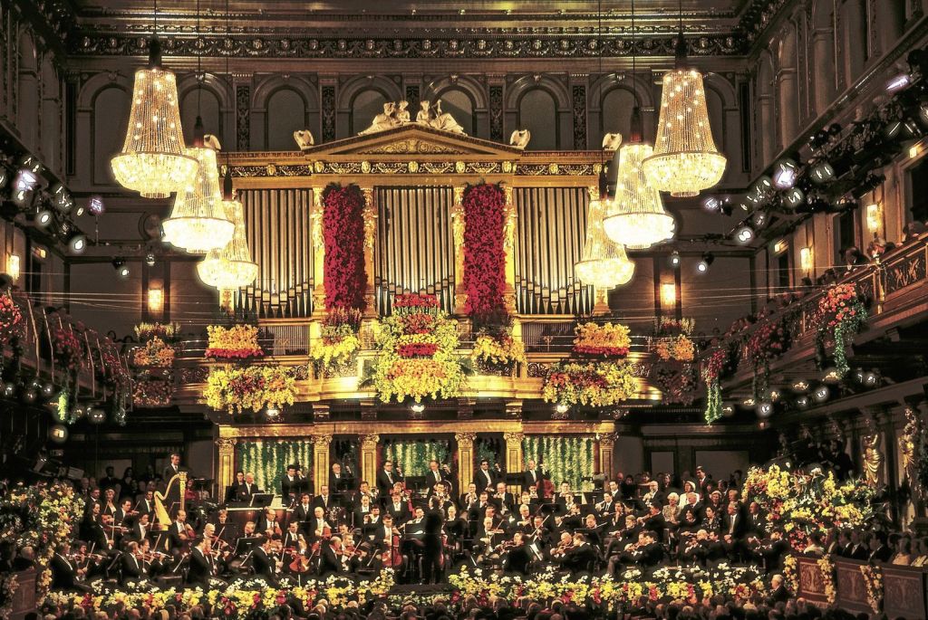 Aplauze LIVE pentru Concertul de Anul Nou al Filarmonicii din Viena