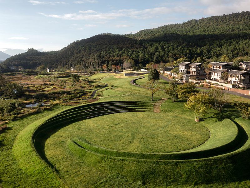 PAGE04 Land Art PAGE06 © Holi Landscape Photography