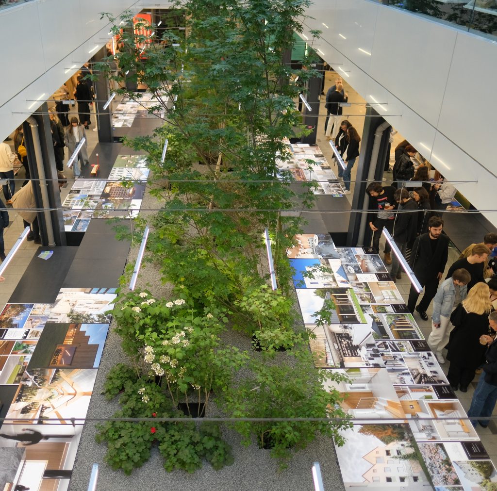 Peste 85 000 de persoane au admirat expoziția din Piața Amzei și au explorat cele peste 100 de evenimente-conexe