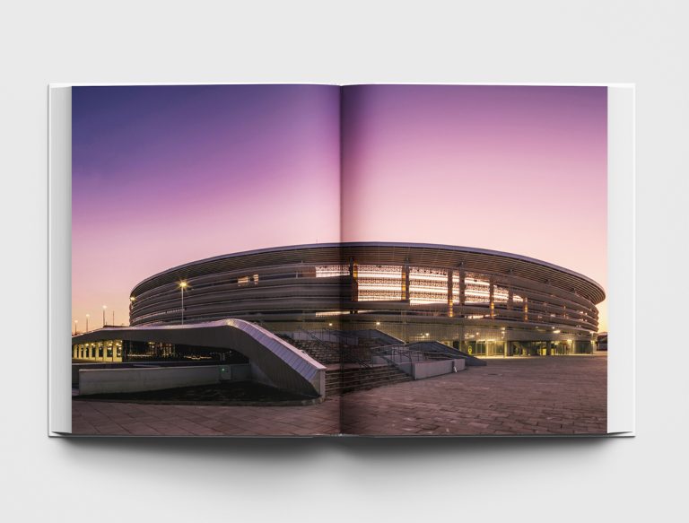 Stadionul „Tudor Vladimirescu” din Târgu-Jiu – Dico și Țigănaș