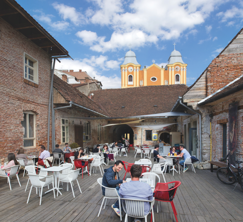 De mâncat & băut între două filme, la TIFF