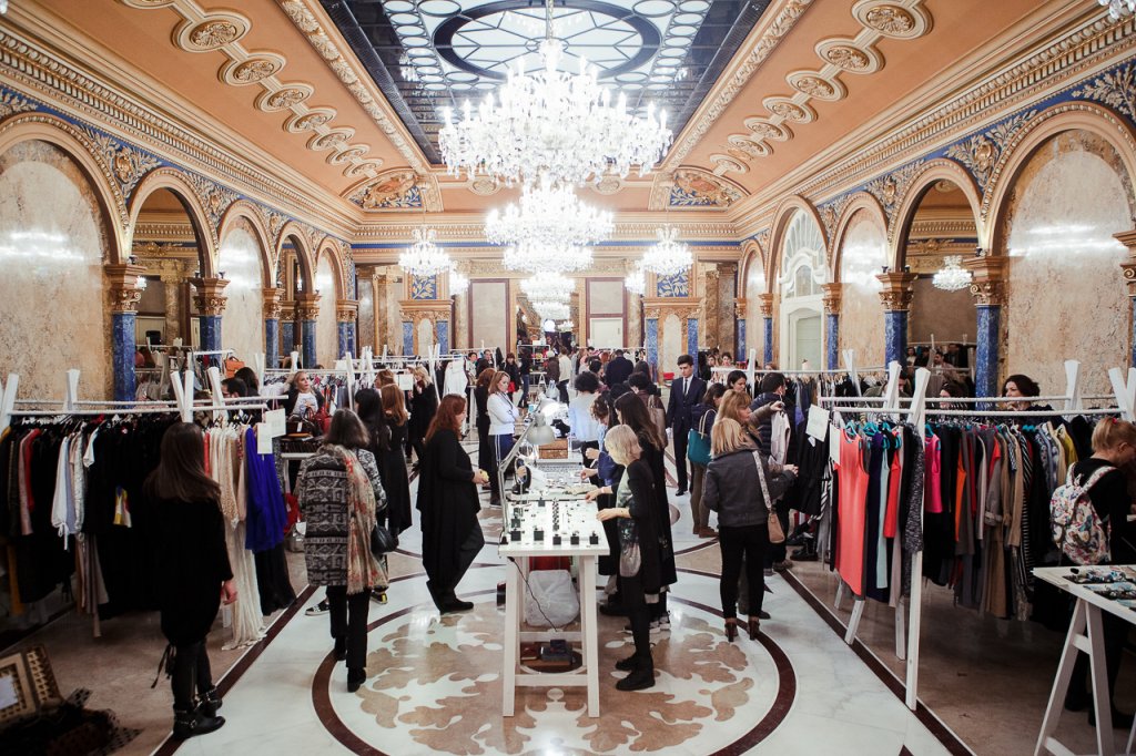 Banchiza Urbană: V For Vintage 20. Este moda artă?