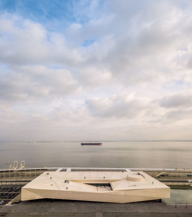 1 - 06 652┬®fg+sg