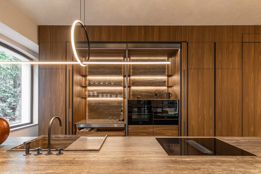 Bucharest Flagship Store 04