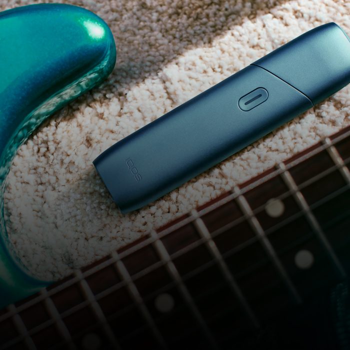 IQOS_OriginalsONE_OnlyIQOS_Carrousel-InTuneEmojis-Image430-a2_Social_ro-ro